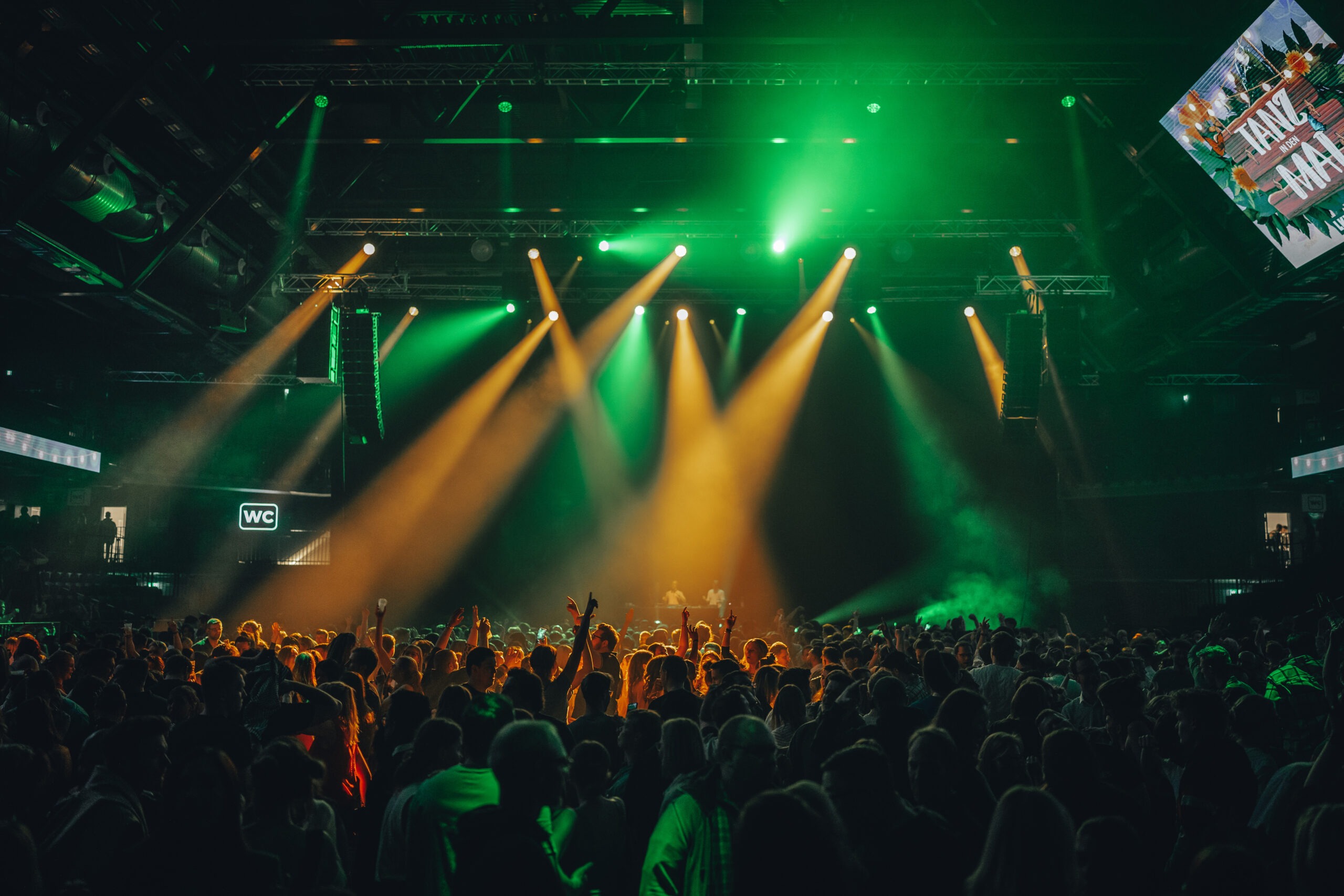 LKH Arena Party Tanz in den Mai Veranstaltungstechnik Protones Live Veranstaltungstechnik